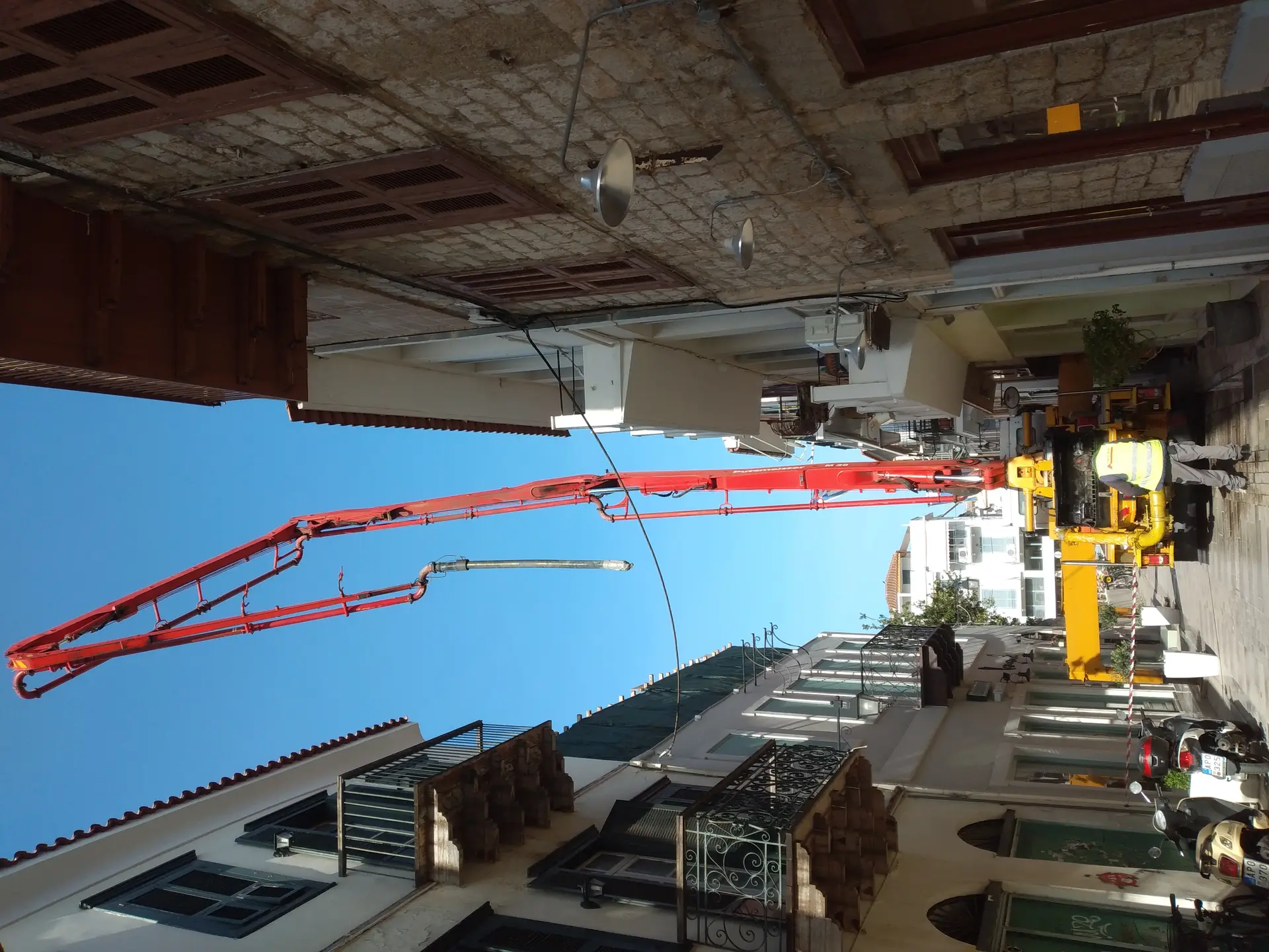 Καθ’ ύψος προσθήκη σε υφιστάμενο κτίριο